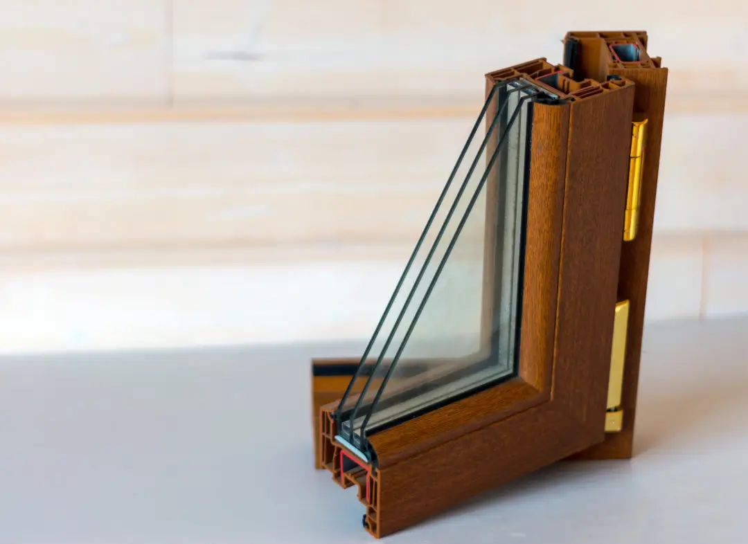 Installation de fenêtre en bois sur mesure Saint-Christol-lez-Alès